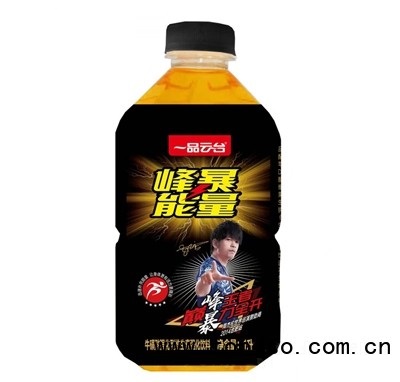 一品云臺(tái)峰暴能量?；撬釓?qiáng)化型維生素強(qiáng)化飲料1L